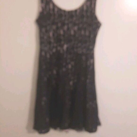 Disney Minnie Rocks the Dots Black Lace Overlay Dress – Size M – Fully Lined - Picture 5 of 8